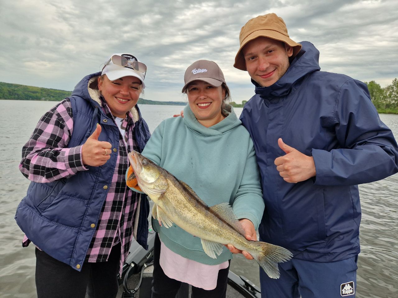 photo1686668313.jpeg photo1686668313.jpeg